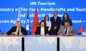 توقيع اتفاقية بين منظمة الأمم المتحدة للسياحة ووزارة السياحة المغربية لدعم الابتكار والاستثمار في القطاع السياحي الإفريقي.