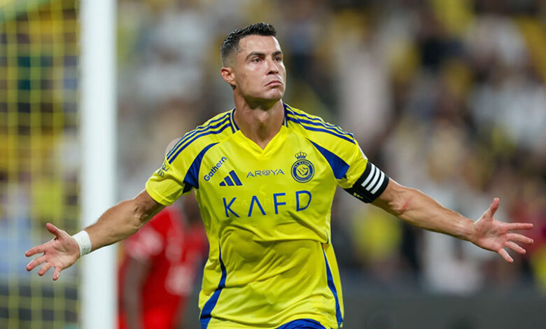 كريستيانو رونالدو يقترب من تمديد عقده مع النصر السعودي
