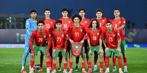 شعيب بلعروش حارس مرمى المنتخب المغربي تحت 17 سنة يتألق في التصدي لركلة ترجيح حاسمة ضد كوت ديفوار، ليقود منتخب بلاده إلى نهائي كأس إفريقيا للأمم تحت 17 سنة.