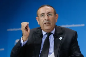 السفير يوسف العمراني يثمن دعم المملكة المتحدة الواضح لمغربية الصحراء ومخطط الحكم الذاتي