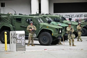 نشر الحرس الوطني في لوس أنجليس بأمر من ترامب خلال احتجاجات الهجرة