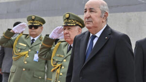 الرئيس الجزائري عبد المجيد وشنقريحة في عزلة