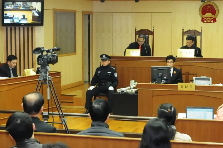 حكم بالإعدام مع وقف التنفيذ لوزير صيني سابق في قضية رشوة