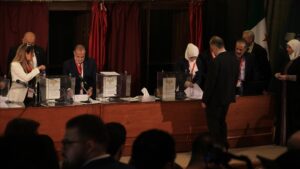 الانتخابات البرلمانية في سوريا: فرز الأصوات