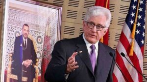 السفير الأمريكي الأسبق ديفيد فيشر..فرصة حقيقية لإنهاء النزاع حول الصحراء بفضل الدور القيادي للملك محمد السادس